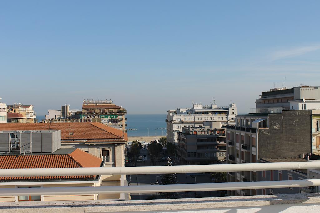 La Dimora Del Conte Hotel Pescara Szoba fotó